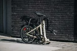 Bicicleta Eléctrica Neomouv PLIMOA -Bicicletas Tienda Bicicleta Electrica Neomouv Plimoa sable 1