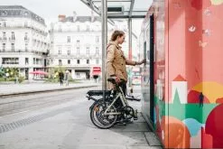 Bicicleta Eléctrica Neomouv PLIMOA -Bicicletas Tienda Bicicleta Electrica Neomouv Plimoa sable