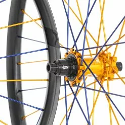 Industry Nine Trail 280 Carbono - Endubikes 7 Industry Nine Trail 280 Carbono - Endubikes -Bicicletas Tienda TR280 GBG 32H P2 WEB